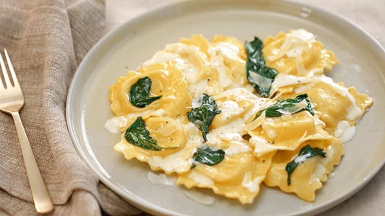 Butternut Squash Ravioli with Alfredo Sauce